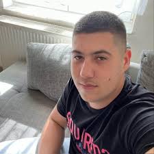 Tužna vijest iz Sapne Amel Hamzić (2002. godište) iz Sapne član Košarkaškog  kluba Sapna nakon teške bolesti preminuo je objavili su članovi porodice.  Amel je sin Amira Hamzića, nekadašnjeg fudbalera, koji je