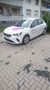 Vonovia se is germany's leading nationwide residential real estate company. Adfc Und Vonovia Bauen Fahrradbox In Kuppersteg