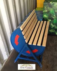 Selain meja dan kursi bagian lain yang perlu di desain dari sebuah cafe adalah bagian dekorasi dinding cafe, ini adalah salah satu bagian yang bisa pemilik cafe desain dan dekorasi sehingga cafe akan memiliki desain yang lebih menarik dan unik dimata pengunjungnya. Model Kursi Cafe Unik Bahan Kayu Jati Paling Top Model Kursi Cafe Dan Kursi Bar Terbaru Kayu Murah