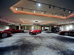 Bildergebnis Fur Traumgarage Luxury Garage Mansions Dream Garage