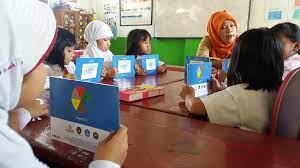 Ini kerana dengan hasil didikan mereka itu terlahirlah generasi yang berwibawa. Peran Guru Dalam Pendidikan Karakter Lintas Gayo