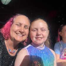 What area have lights to take my toddler to tonight around Shailer park?