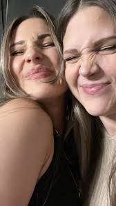 3 IMMEDIATE WAYS TO APPEAR MORE CONFIDENT., Let me know which one resonates  with you?!!! One. Two. Or Three. 🫶🏼, Unsure of how to get things moving?  Schedule a free discovery call with me. 🤍 Link in ...