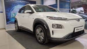 2020 hyundai kona review & buying guide | it might be your cup of joe. Hyundai Kona Polar White Exterior And Interior Walkaround In 4k 60fps All Electric Youtube