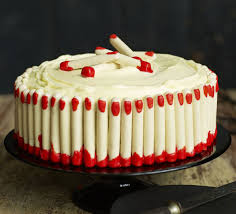 One of america's most popular cakes, this flashy red velvet cake recipe tastes amazing and will wow your guests instantly! Red Velvet Cupcakes Mary Berry