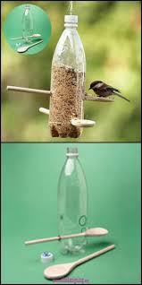 diy garten diy garten fabriquer mangeoire oiseaux mangeoires pour oiseaux faites maison mangeoire oiseau