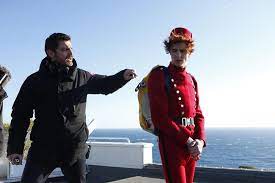 Spirou, voleur déguisé en groom, fait la connaissance de fantasio, un journaliste en perte de vitesse. Les Aventures De Spirou Et Fantasio De Alexandre Coffre 2018 Unifrance