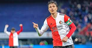 He made his debut for t. Willem Van Hanegem Calls On Feyenoord Supporters To Leave Steven Berghuis Alone Football Netherlands News Live