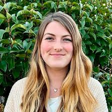 Kathleen Waterbury's Instagram, Twitter & Facebook