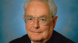 Lawrence Bracken's Instagram, Twitter & Facebook