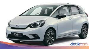 The price of honda jazz diesel variants starts at rs. Honda Jazz For Idr 1 Billion Why Are Car Prices In Singapore So Expensive Netral News