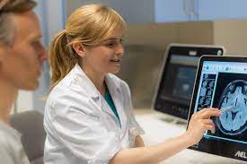 Übersicht für neurochirurgie wien 3 (landstrasse) ✓ 100% geprüfte bewertungen · telefonnummern · öffnungszeiten · adressen 2 ergebnisse zu neurochirurgie im bezirk wien 3 (landstrasse). Neurochirurgische Ambulanz Wiener Gesundheitsverbund Klinik Landstrasse
