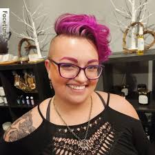 My name is Katie. I'm located at Heather's Nails and Boutique