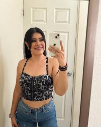 🤍🖤 Btw, ese día me sentía muy bonita 🤩 . . . #girl #selflove #fy #fypシ  #fypppppppppppppppppppppppppppppppppppppppppppppppppppppppppppppppppppppp  #day #beautifulday🌞 #weekendvibes #weekend