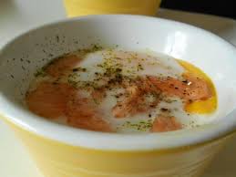 Oeufs Cocotte Au Saumon Fume Recette Ptitchef Recette Oeufs Cocotte Saumon Fume Recettes De Cuisine