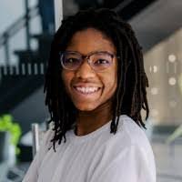 Sierra Williamson's Instagram, Twitter & Facebook