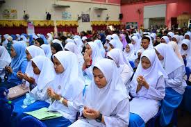 Kolej vokasional sungai petani 1, sungai petani. Kesetiausahaan Pentadbiran Kvsp2 Hari Pendaftaran Pelajar Tahun 1 Svm