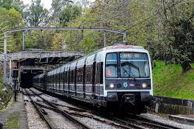 Un cadre de la sncf est mort dimanche lors d'un éboulement à proximité de la gare de massy dans. Travaux Sur Le Rer B Le Trafic Interrompu Entre Les Baconnets Et Massy Palaiseau Jusqu Au 14 Novembre Actu Essonne