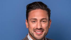 31 deputy district attorney newport beach, ca. Die Bachelorette 2019 Ex Bachelor Daniel Volz Und Leonard Freier Haben Tipps Fur Gerda Lewis
