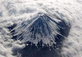 Japan Finds Another Gap In Its Disaster Readiness Mount Fuji Reuters