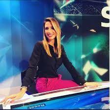 Una volta concluso il liceo, si iscrive all'università per studiare giurisprudenza, senza riuscire a nel frattempo si fidanza con alessio conti, suo collega nella redazione sportiva di mediaset. Giorgia Rossi A Blogo A Mediaset Sono Cresciuta Essere Credibili E Difficile Fidanzata Con Un Collega Farei L Inviata In Un Talent Tvblog