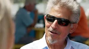 Kamala Harris and Donald Trump battle over US election's biggest issue