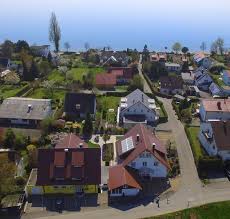 Die beiden ferienhäuser liegen geschützt in zweiter reihe im ortskern von owingen bei überlingen im bodenseekreis, nur 6 km. Fewos Ferienwohnungen In Hagnau Am Bodensee Mit Seesicht
