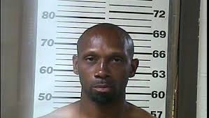 Humboldt police investigate robbery