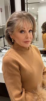 Ginger Rains's Instagram, Twitter & Facebook