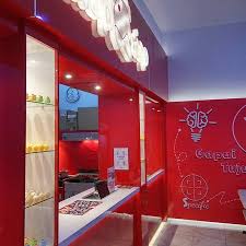 Apr 15, 2021 · kedua bagian dalamnya yang berdekatan dengan counter, tempat karyawan restoran ini meramu minuman, meja kasir, dan etalase kue. Meja Kasir Picture Of Ciapciap Jombang Tripadvisor