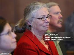 82 Sisters Betsy Photos & High Res Pictures