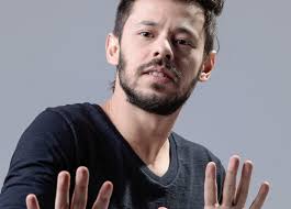 Sabia mais sobre aniversário de nando viana: Humorista Nando Viana Apresenta Stand Up Em Santo Andre