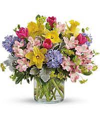 Springtime S Here Bouquet In Frankfort In Heather S Flowers