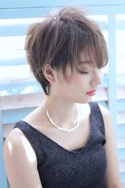 夏が待ち遠しいヒロインみたいな髪型でみんなの視線を集めよう