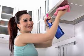 Cada vez que cocine pasar un paño humedecido con desengrasante por la campana del. Limpiar La Campana Extractora Como Debes Hacerlo Asiselimpia Com
