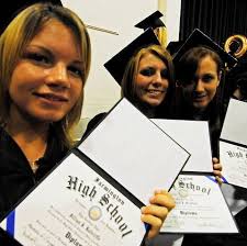 Farmington graduates celebrate achievement