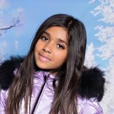 Bianca Watts's Instagram, Twitter & Facebook