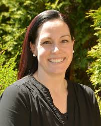 On Tuesday, May 6, we held the CNA Enhancement Program Celebration which  recognized the accomplishments of 12 MaineGeneral Certified Nursing  Assistants/Technicians who attained Level II or Level III. At MaineGeneral,  CNAs who