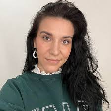 Dakota Hebert's Instagram, Twitter & Facebook