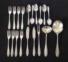 Made of high quality stainless steel with a high gloss polished finish. Vintage Wmf 90 Germany Flatware Pattern 2200 Silverplate Nirosta Scroll Edge Flatware Patterns Silver Plate Flatware