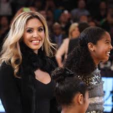 Der plötzliche tod von kobe bryant und seiner tochter gianna schockiert noch immer. 272 Likes 2 Comments M H Kobe24vanessa On Instagram Kobe Bryant Family Kobe Bryant Pictures Natalia Bryant