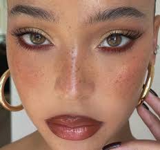 Matilda Devlin (matildaadevlin)