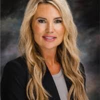 Kristen Petersen's Instagram, Twitter & Facebook