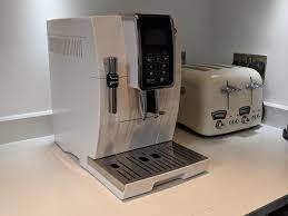 However, this review is dedicated. De Longhi Dinamica Review