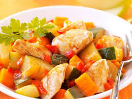 Tajine De Poulet Aux Courgettes Et Carottes Recettes Recette Tajine Poulet Recette Poulet Courgette Recette Courgette Carotte