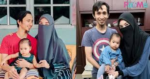 Tanggalkan pakaian bayi dan pijat dengan lembut dan tegas. Setiap Kanak Kanak Unik Mommies Jangan Stres Usia Setahun Anak Belum Berjalan Ainan Tasneem Positif Pa Ma