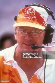 44 Sam Wyche Buccaneers Stock Photos, High-Res Pictures, and Images