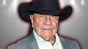 Lupe Esparza está Ahora casi 80 Años y Cómo Vive es Triste - YouTube