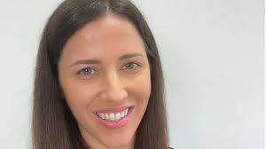 Colchester school appeals to parents to fill teacher shortage