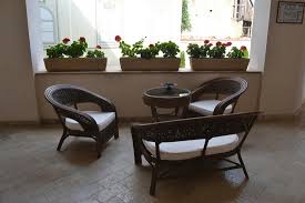 Dear mr florian, as the numerous reviews you may read on tripadvisor state we are indeed an excellent, special place to stay. Salottino Di Vimini Fuori Dalla Camera Picture Of La Maison De Caroline Alba Iulia Tripadvisor